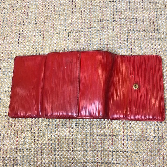 LOUIS VUITTON Red Epi Portefeiulle Elise Trifold Coin Cash Wallet Authentic - Picture 13 of 17